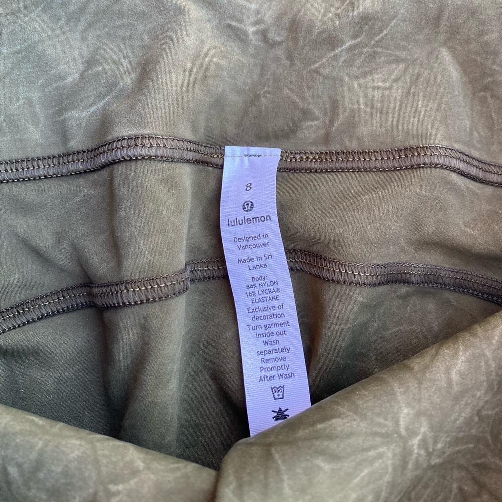 SOLD NWT Lululemon Fast and Free Tight 25” - Picture 14 of 14